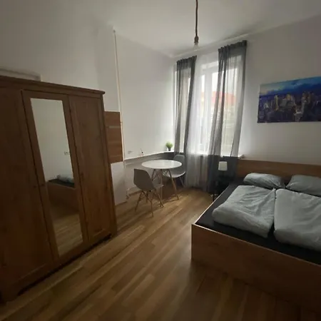 Classy In Old Town *